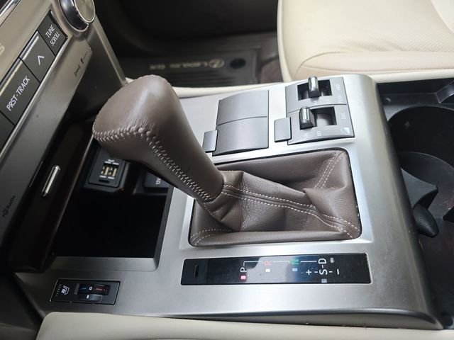 Used 2018 Lexus GX 460 Premium w/ Premium Package image 21