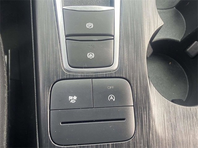 Certified 2022 Ford Escape SEL w/ SEL Stealth AWD Package image 25