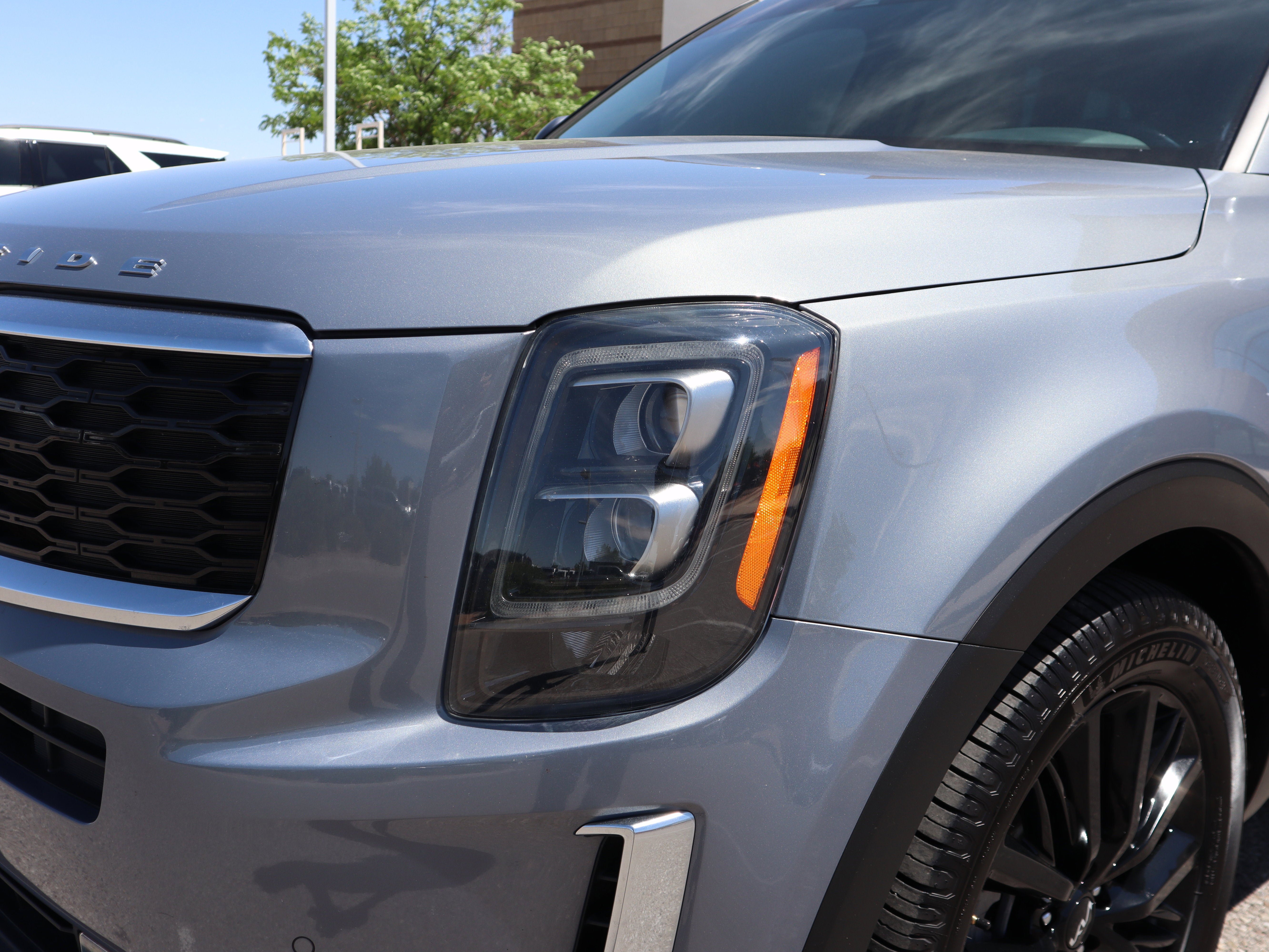 Used 2022 Kia Telluride SX FWD image 14