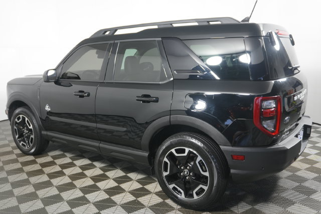 Certified 2023 Ford Bronco Sport Outer Banks w/ Tech Package AWD/4WD image 5