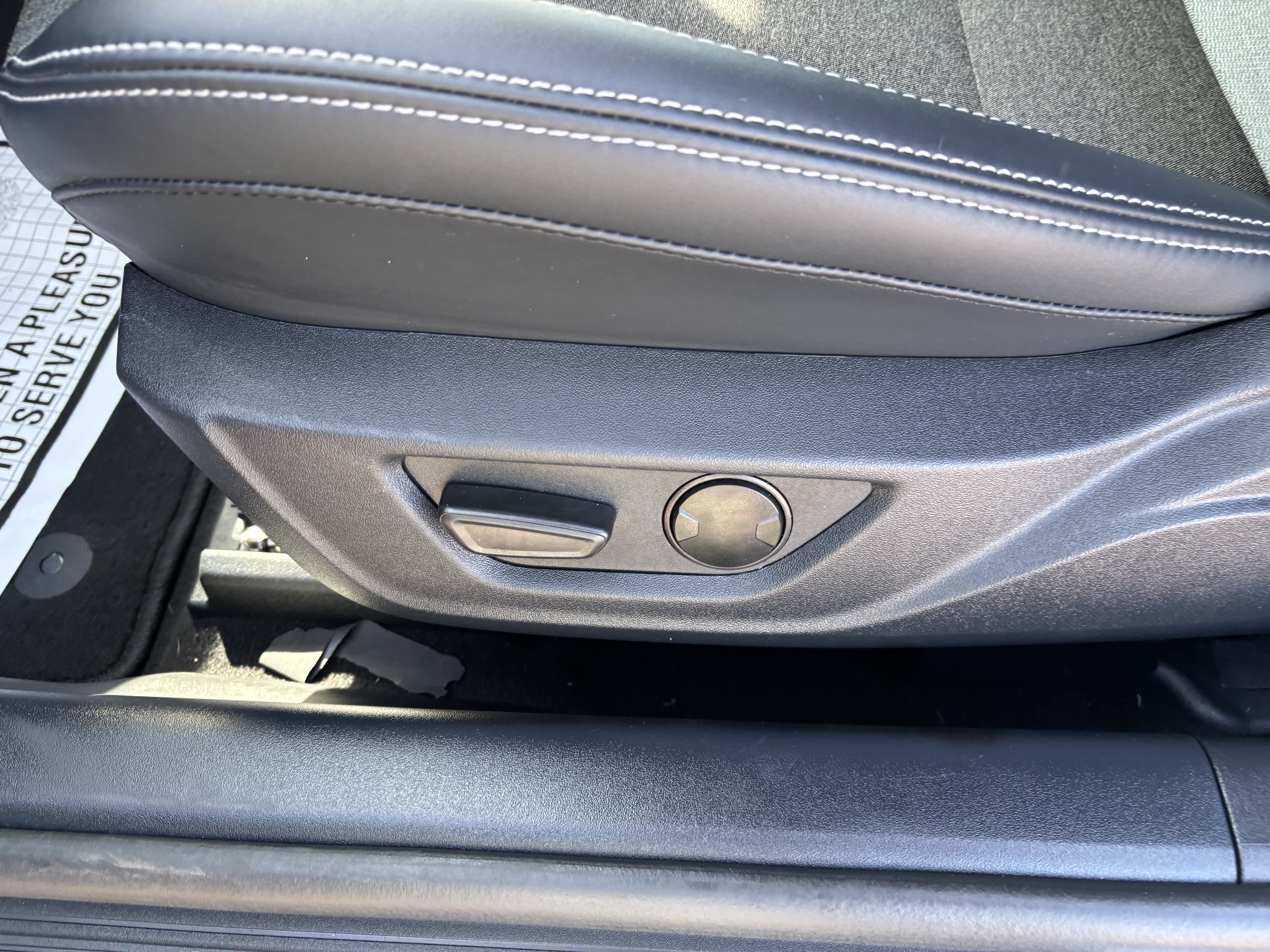 Certified 2024 Ford Mustang Coupe RWD image 13