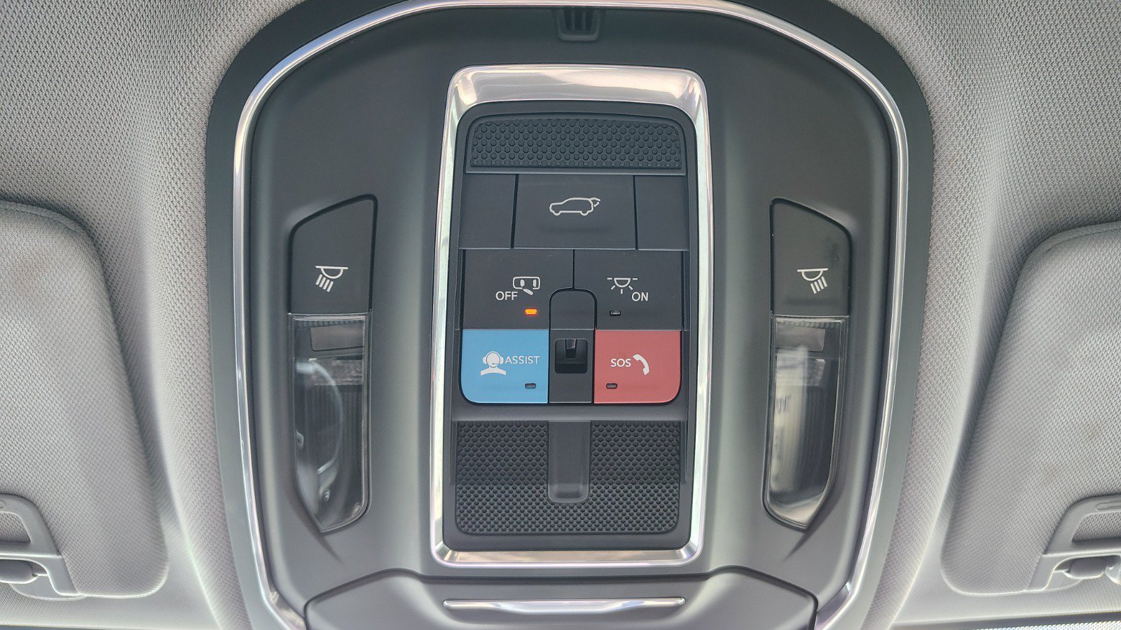 Used 2023 Jeep Grand Cherokee L Limited AWD/4WD image 40