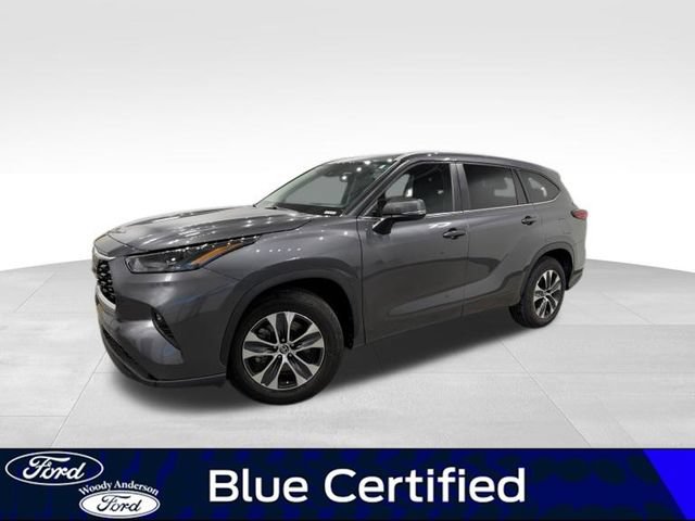 Used 2023 Toyota Highlander XLE