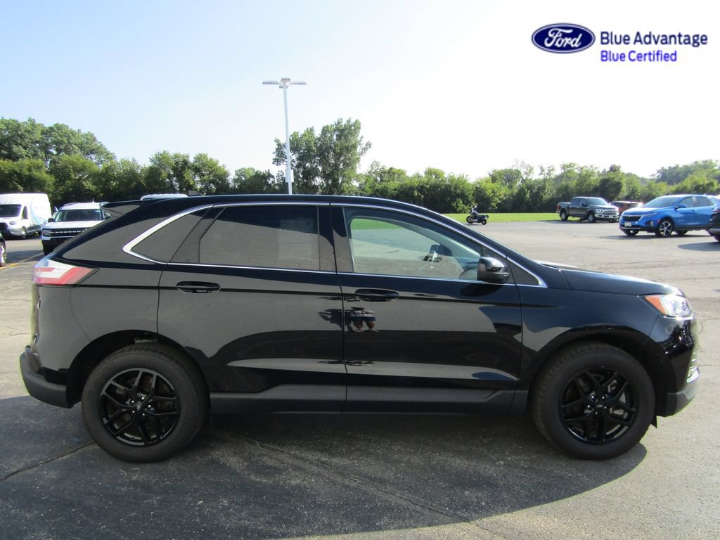 Certified 2024 Ford Edge SEL w/ Convenience Package AWD/4WD image 17
