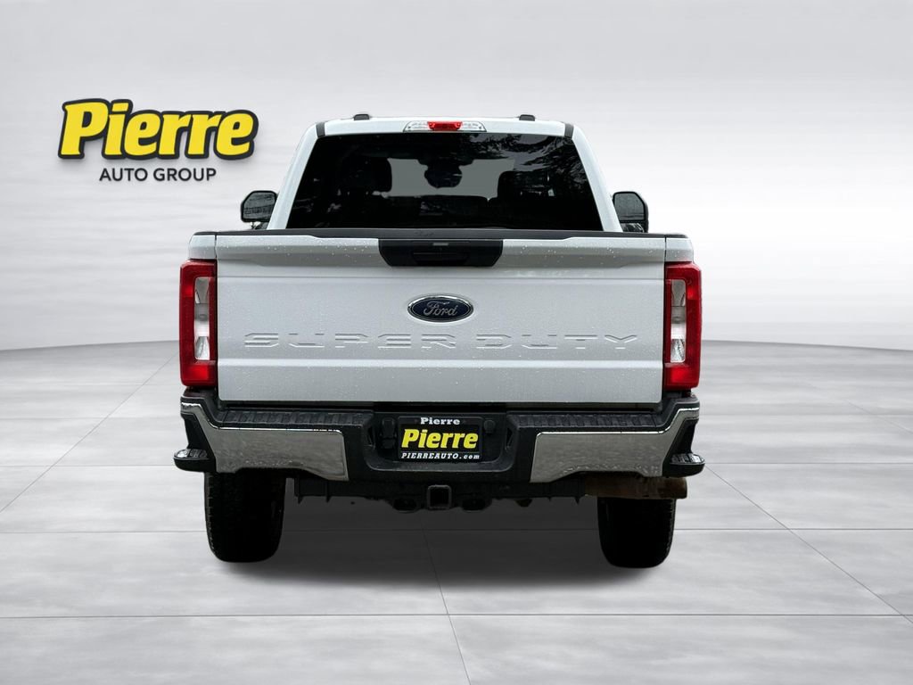 Certified 2023 Ford F350 XLT w/ FX4 Off-Road Package AWD/4WD image 6