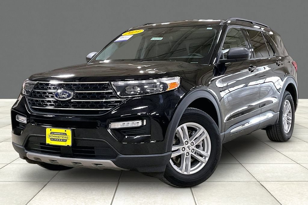 Certified 2023 Ford Explorer XLT w/ Equipment Group 202A AWD/4WD image 2