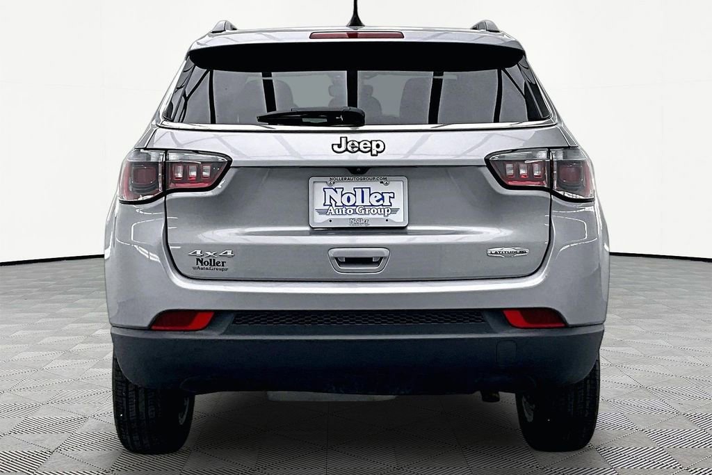 Used 2022 Jeep Compass Latitude AWD/4WD image 4