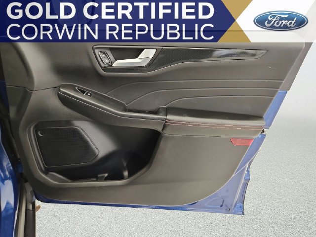 Certified 2023 Ford Escape ST-Line w/ Tech Pack #1 FWD image 29
