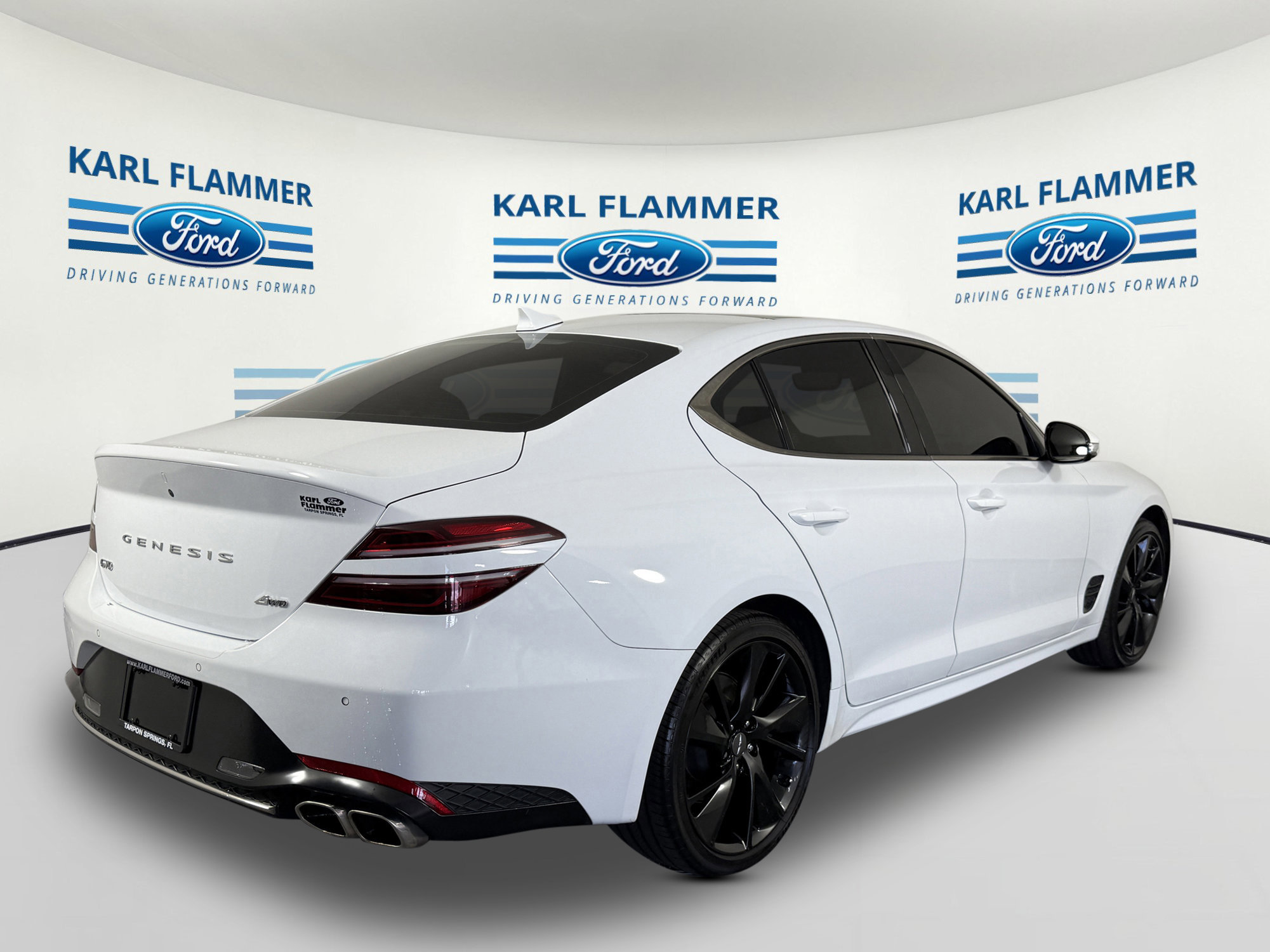 Used 2023 Genesis G70 2.0T w/ Sport Prestige Package image 3