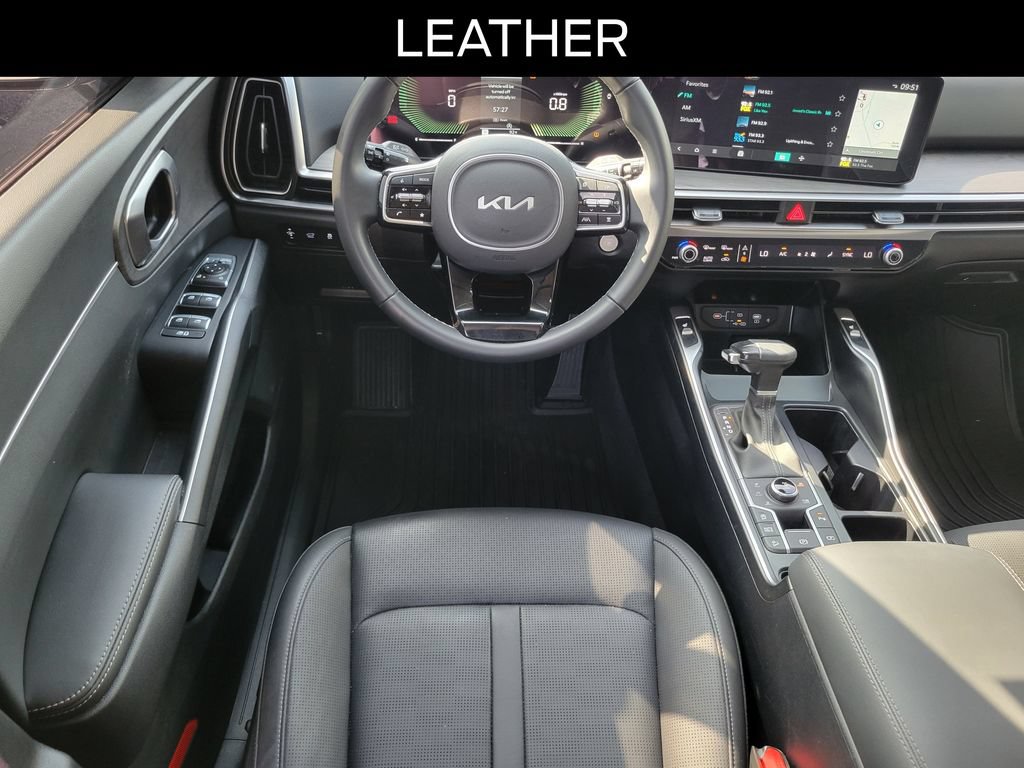 Used 2025 Kia Sorento X-Line EX AWD/4WD image 11