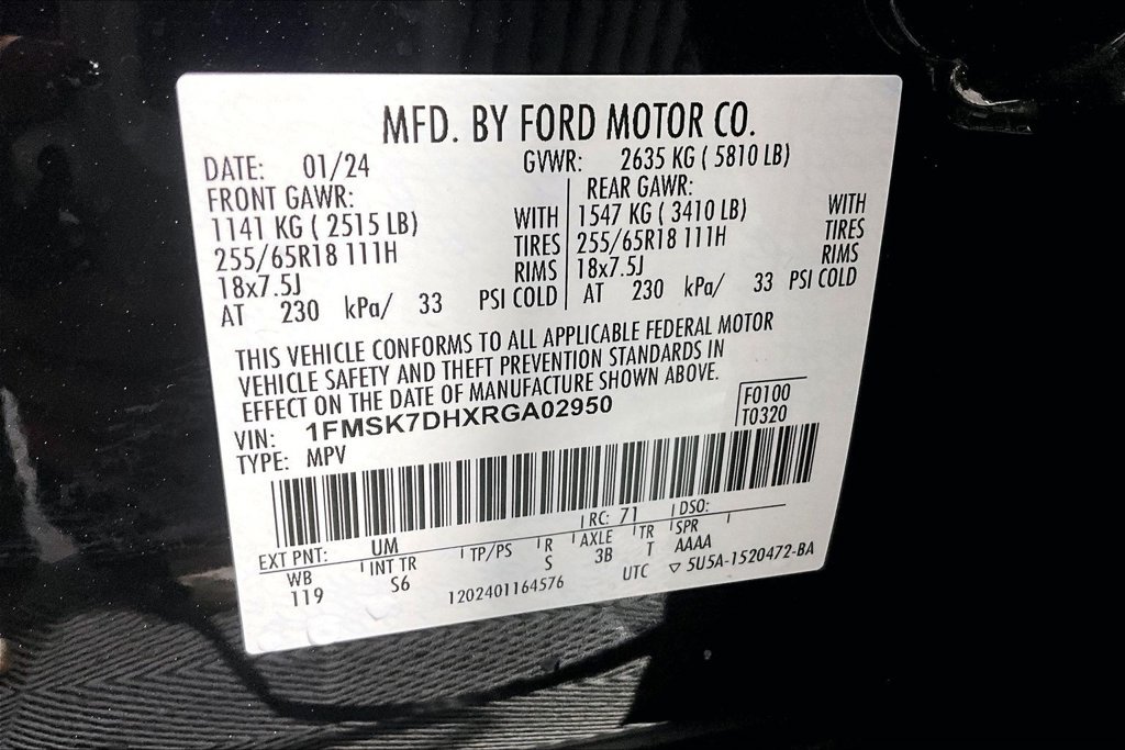 Certified 2024 Ford Explorer XLT w/ Equipment Group 202A RWD image 32