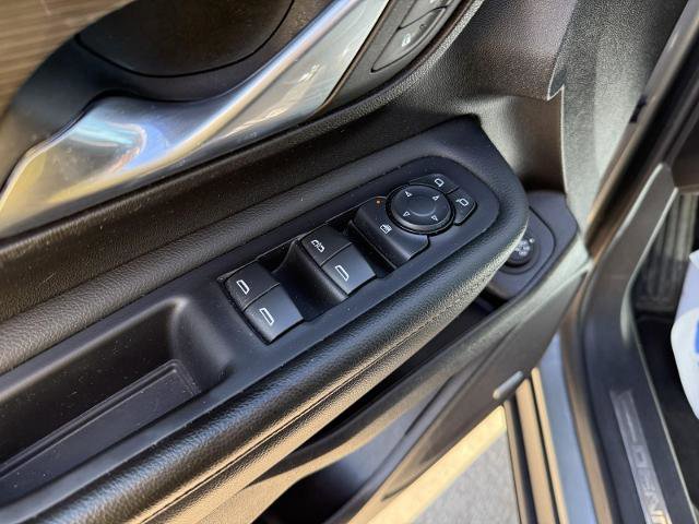 Used 2024 GMC Terrain Denali image 12