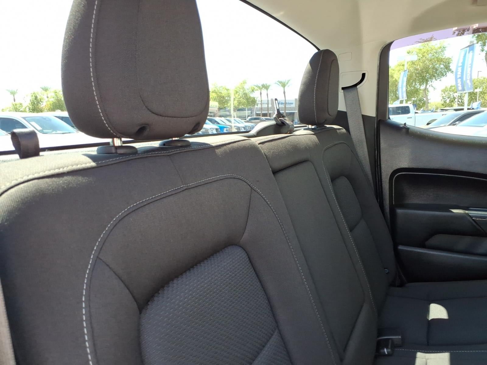 Used 2020 Chevrolet Colorado LT w/ Safety Package RWD image 15