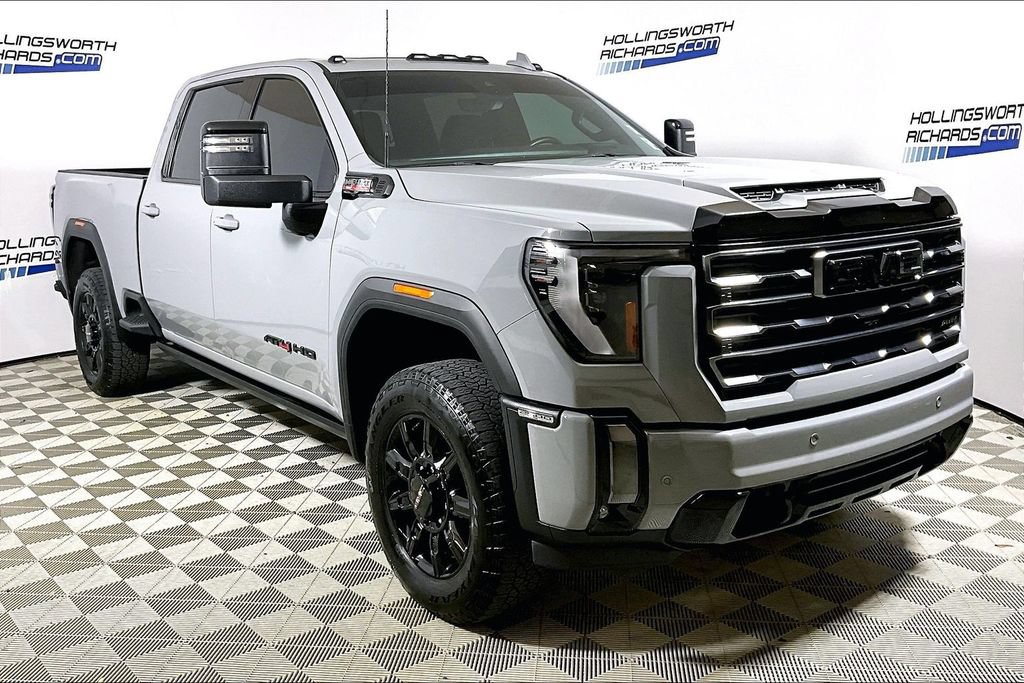 Used 2024 GMC Sierra 2500 AT4 w/ AT4 Premium Plus Package AWD/4WD image 3