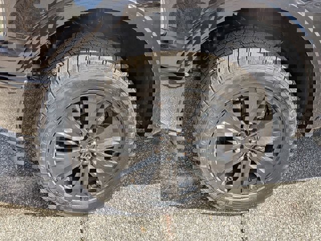 Certified 2020 Ford F150 Lariat w/ Equipment Group 502A Luxury image 11