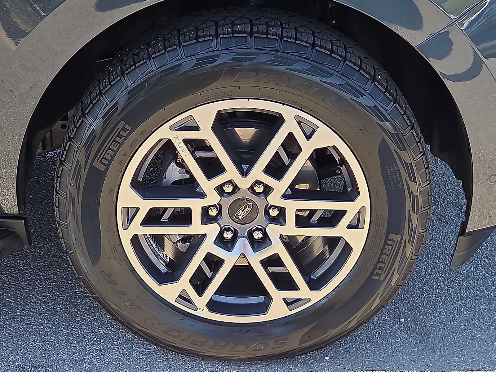 Certified 2025 Ford Expedition Active AWD/4WD image 7