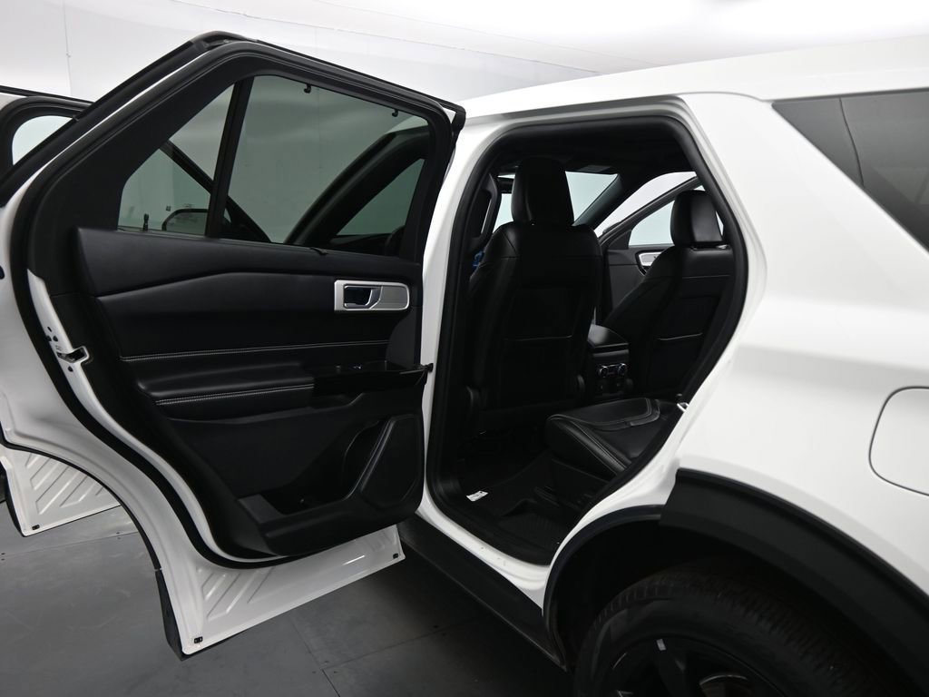 Certified 2022 Ford Explorer ST w/ Equipment Group 401A image 22