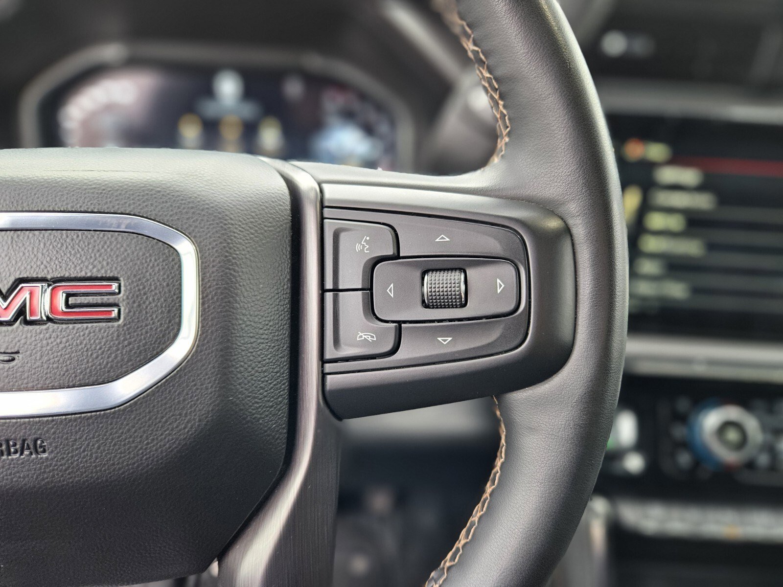 Used 2024 GMC Sierra 2500 AT4 w/ AT4 Premium Plus Package image 25