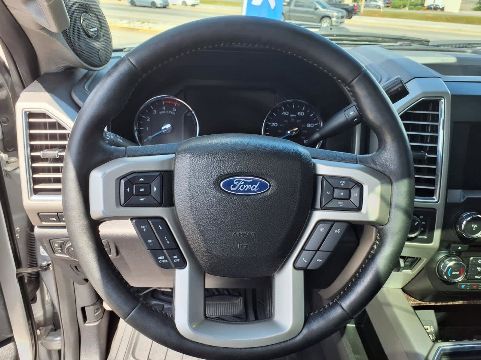 Certified 2017 Ford F250 Lariat w/ Lariat Ultimate Package AWD/4WD image 13