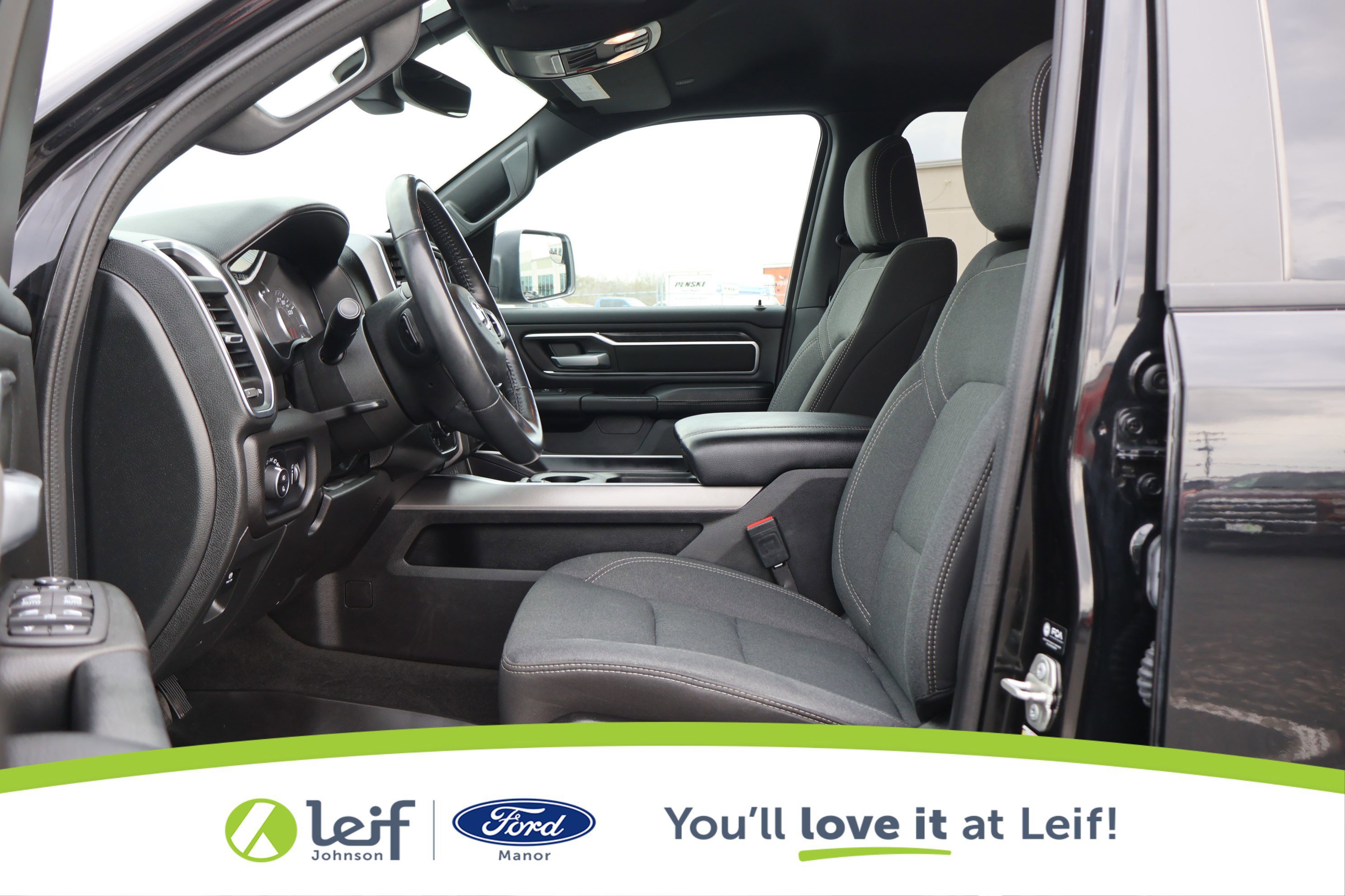 Used 2024 RAM 1500 Lone Star image 12