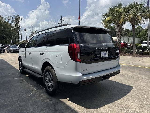 Certified 2025 Ford Expedition Active RWD image 6