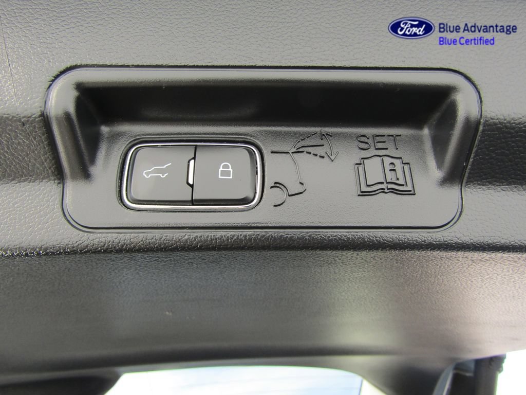 Certified 2025 Ford Explorer Active w/ Active Comfort Package AWD/4WD image 21