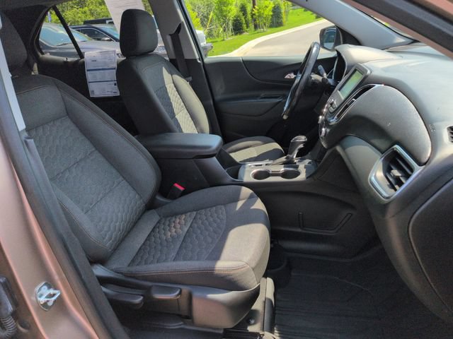 Used 2018 Chevrolet Equinox LT AWD/4WD image 15