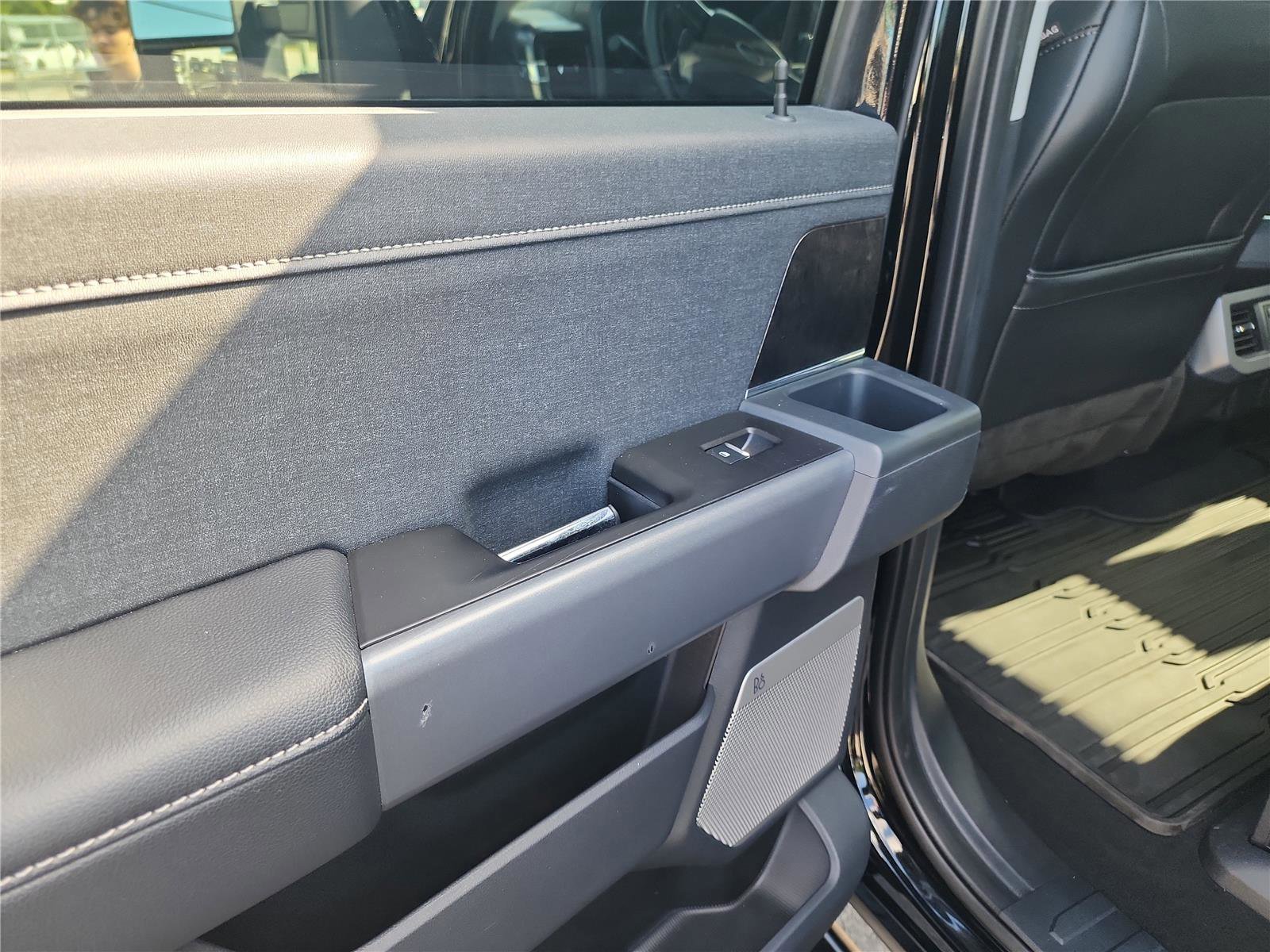 Certified 2023 Ford F350 Lariat w/ Lariat Ultimate Package image 20