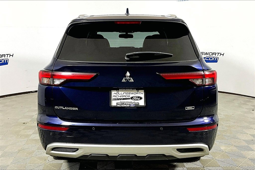 Used 2022 Mitsubishi Outlander SEL image 4