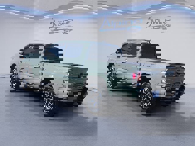 Used 2023 Toyota Tacoma TRD Sport w/ Advanced Technology Package AWD/4WD image 3