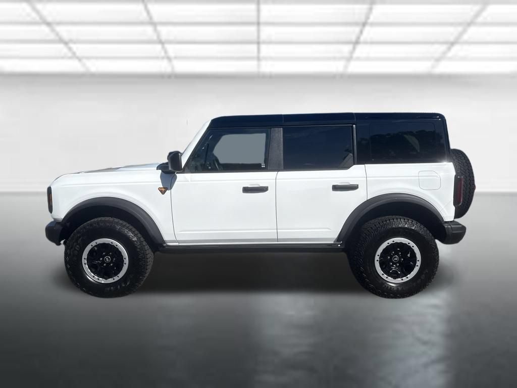Certified 2025 Ford Bronco Badlands w/ Sasquatch Package AWD/4WD image 2
