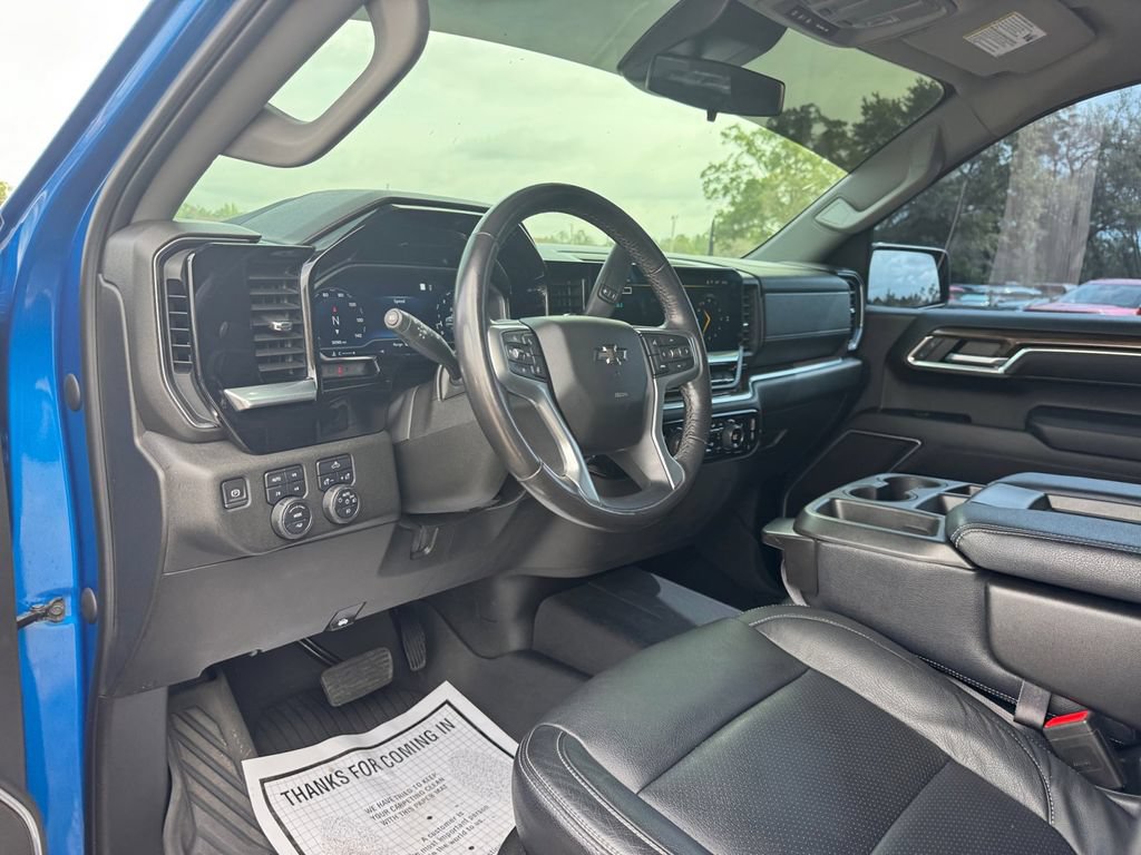 Used 2022 Chevrolet Silverado 1500 RST AWD/4WD image 28