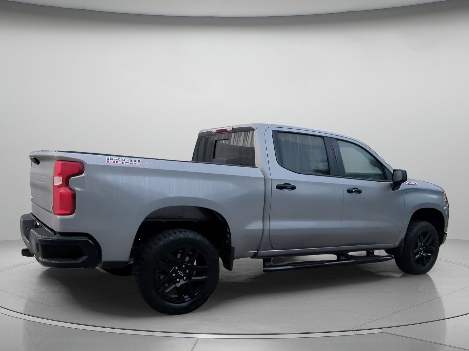 Used 2025 Chevrolet Silverado 1500 LT Trail Boss w/ Convenience Package II AWD/4WD image 29