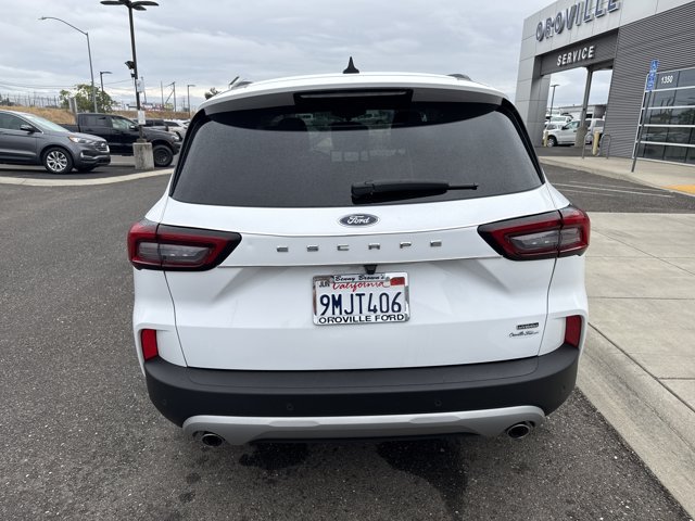 Certified 2023 Ford Escape SE FWD image 4