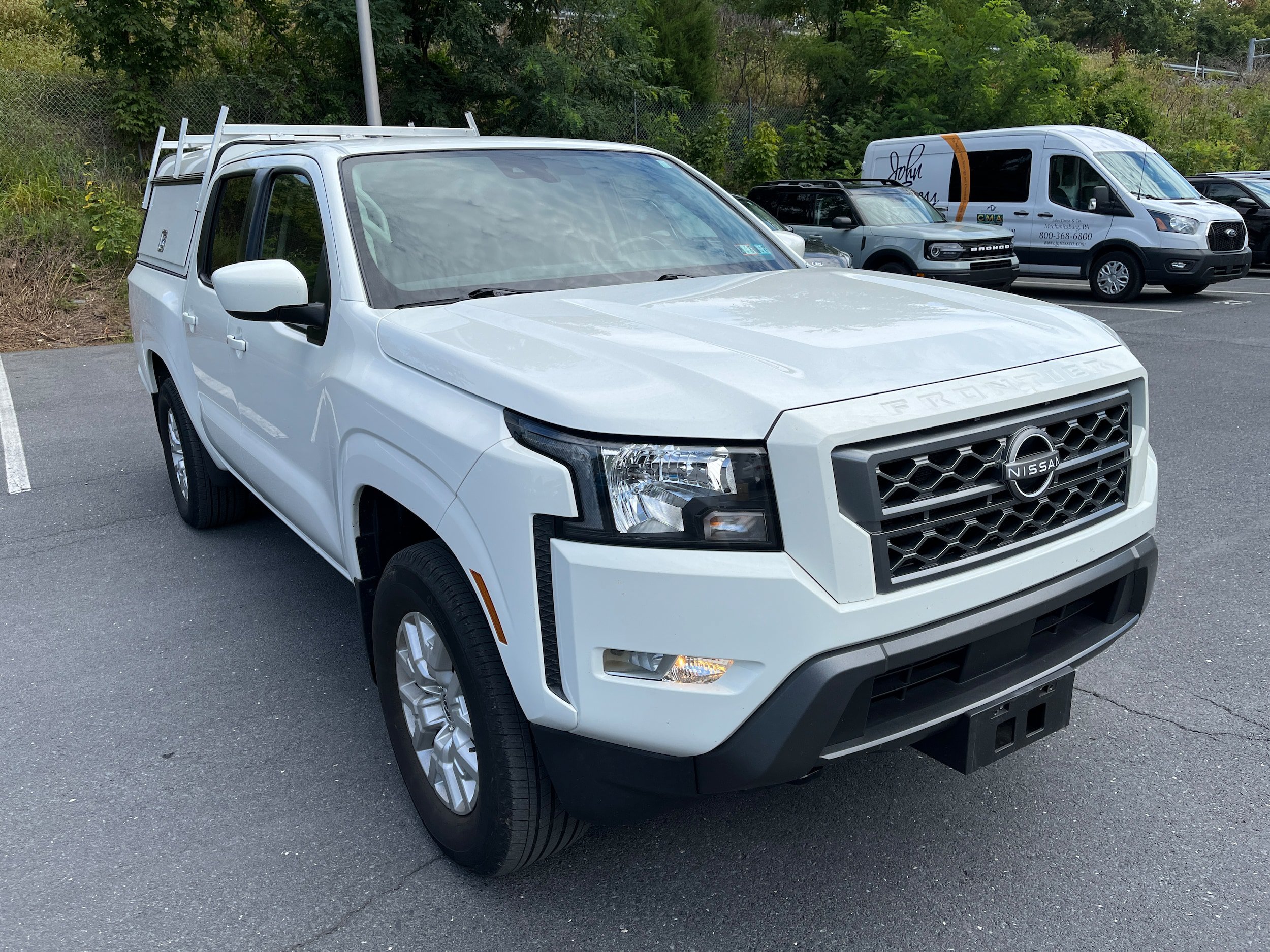 Used 2022 Nissan Frontier SV AWD/4WD image 4