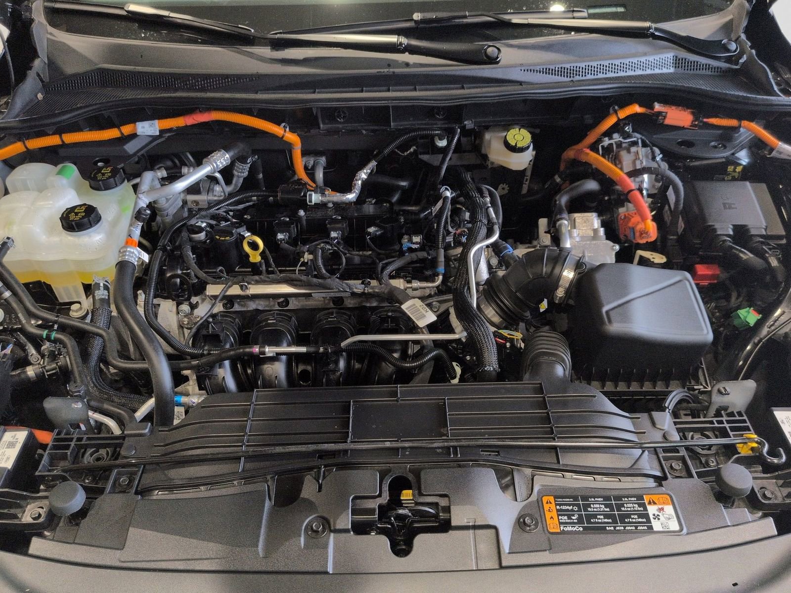 Certified 2025 Ford Escape SE image 17