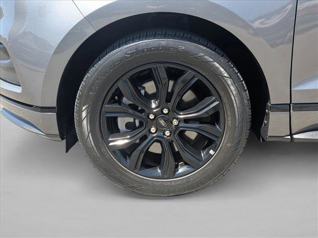 Certified 2023 Ford Edge SE w/ Black Appearance Package AWD/4WD image 23