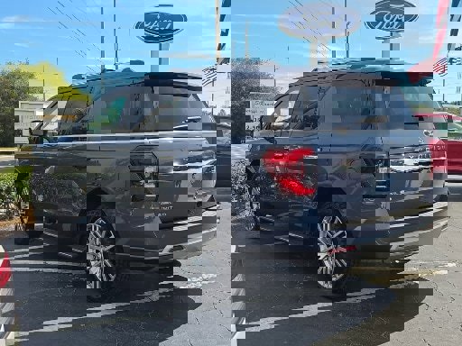Certified 2022 Ford Expedition Limited image 6