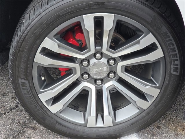 Used 2019 GMC Yukon Denali w/ Denali Ultimate Package image 26