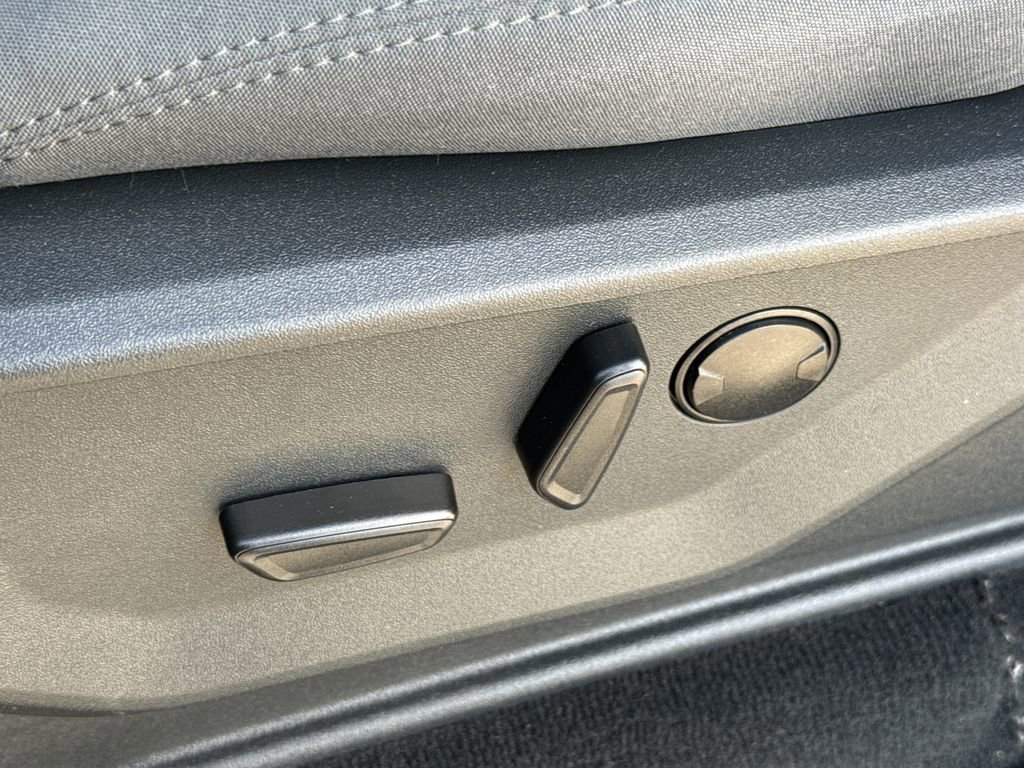 Certified 2025 Ford Expedition Max Active image 24