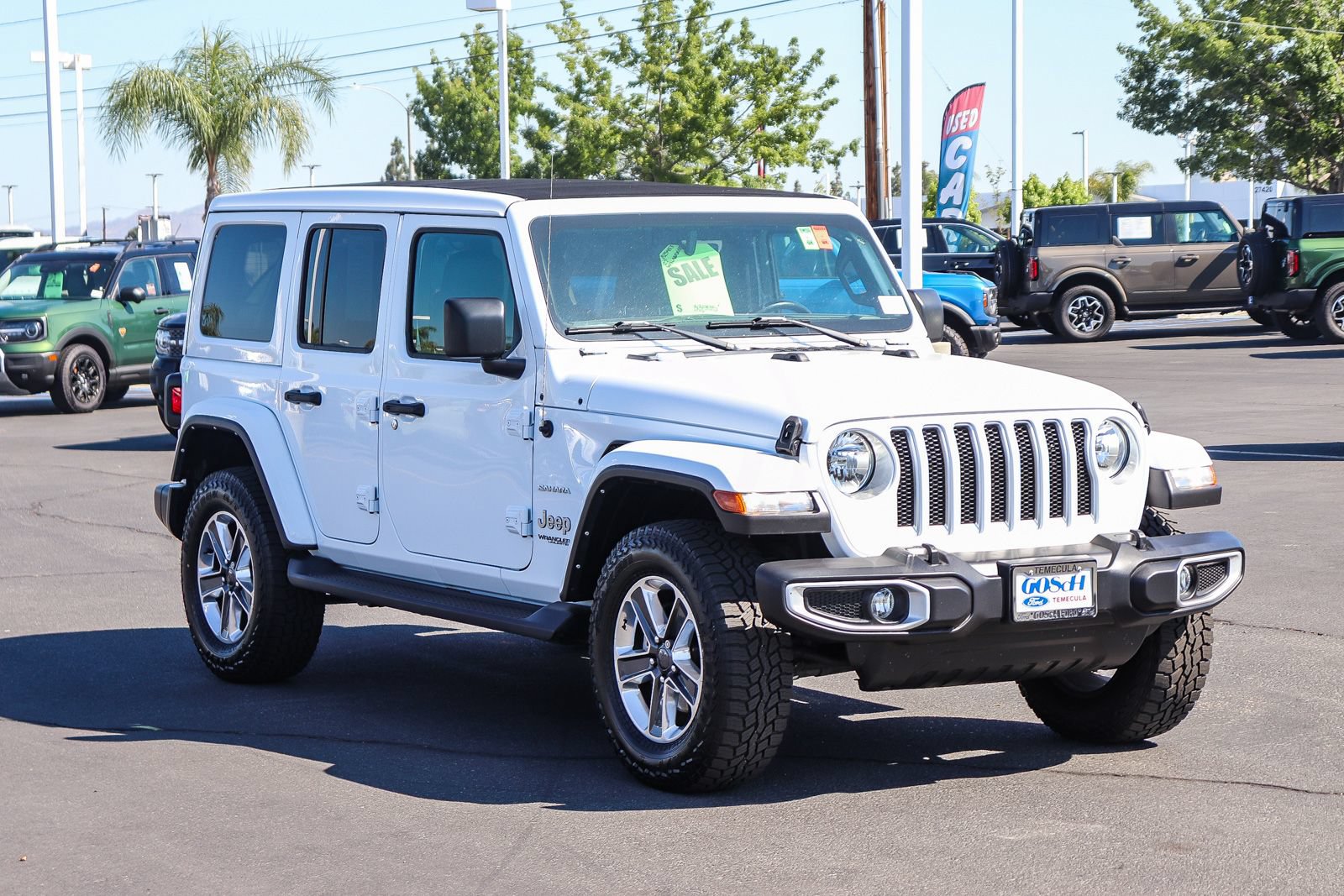 Used 2022 Jeep Wrangler Unlimited Sahara w/ Cold Weather Group AWD/4WD image 3