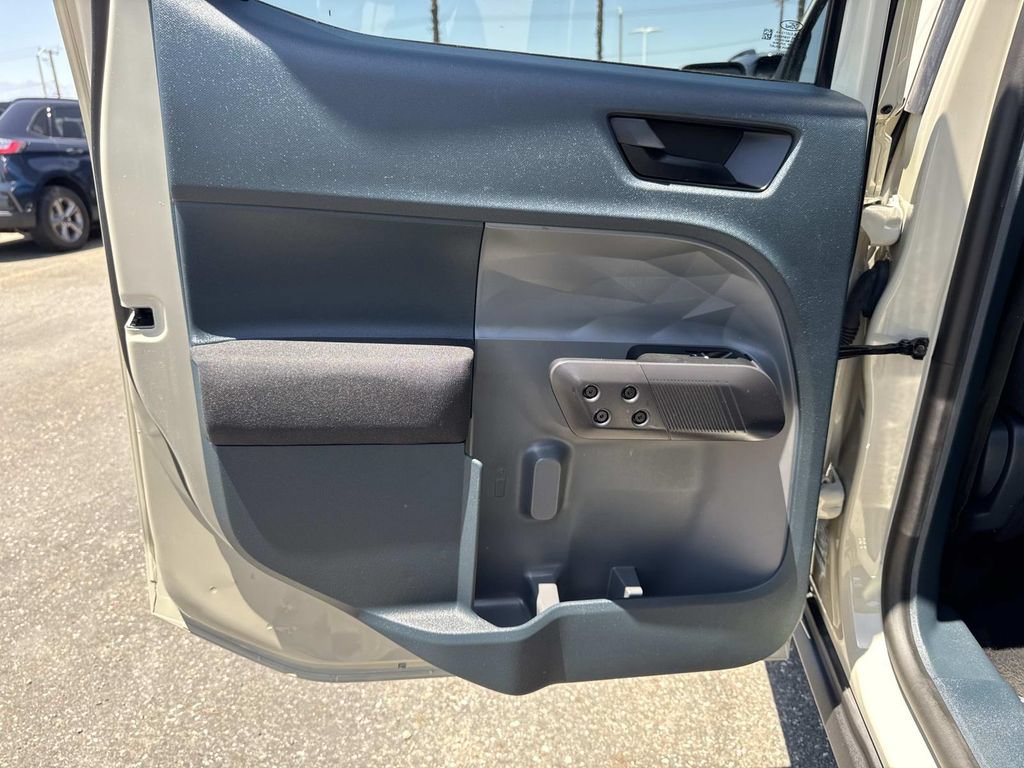 Certified 2025 Ford Maverick XL FWD image 23