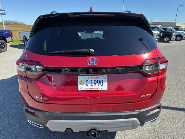 Used 2025 Honda Pilot Elite image 4