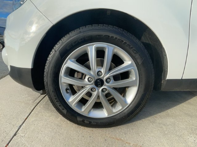 Used 2017 Kia Soul + FWD image 9
