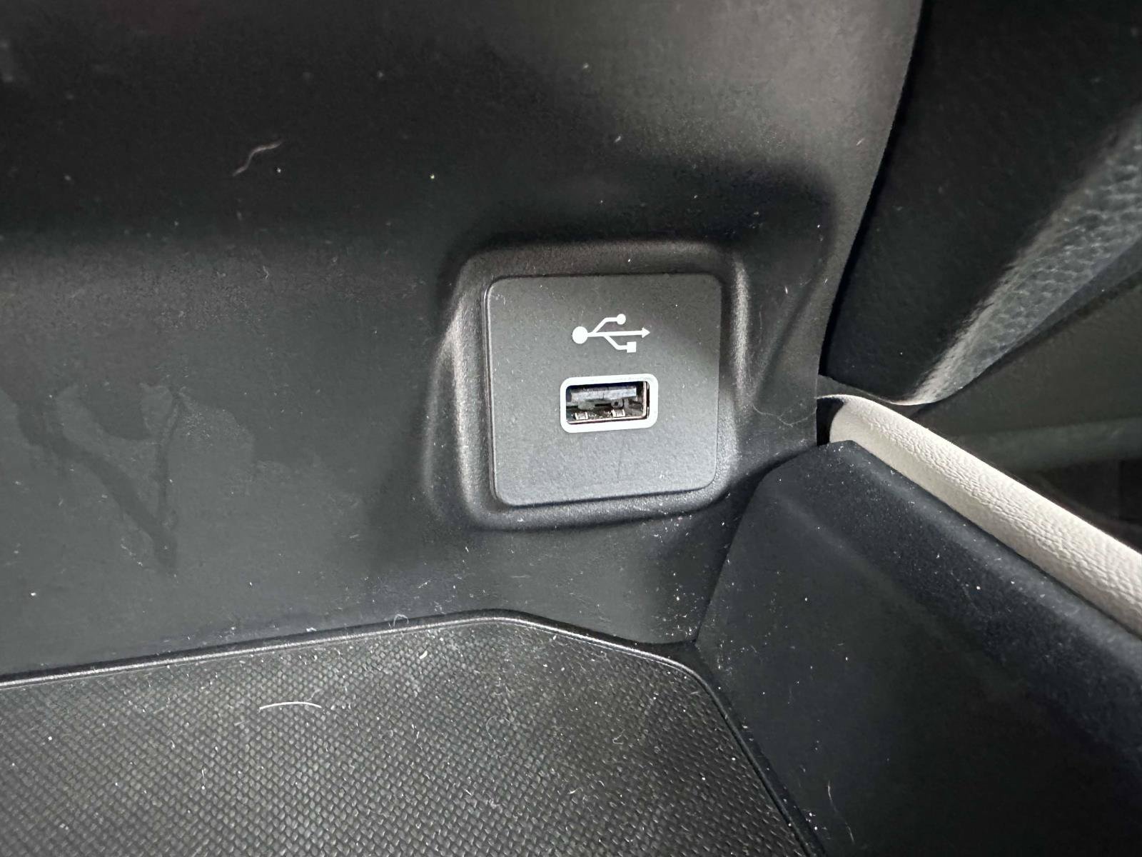 Used 2023 Honda HR-V LX image 25