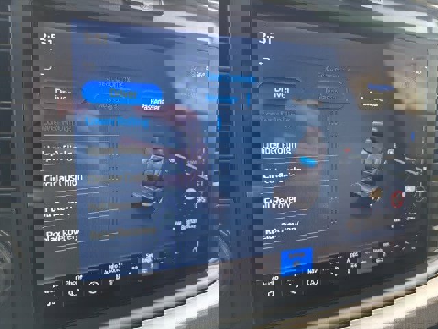 Certified 2025 Ford F350 Platinum w/ Platinum Plus Package image 27