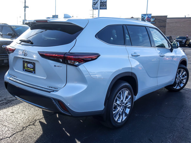 Used 2026 Toyota Highlander Limited AWD/4WD image 8