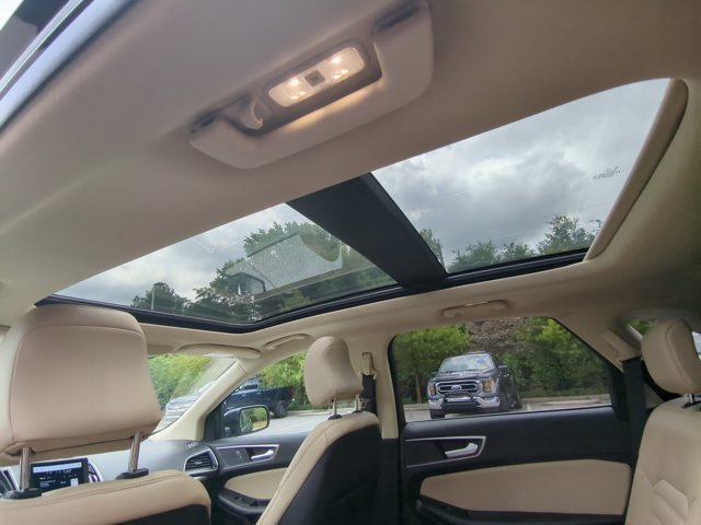 Certified 2024 Ford Edge SEL w/ Convenience Package AWD/4WD image 20