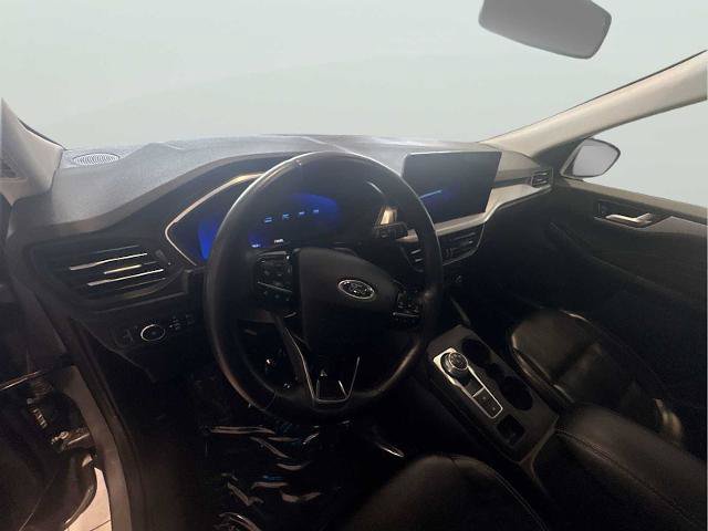 Certified 2024 Ford Escape Platinum AWD/4WD image 9