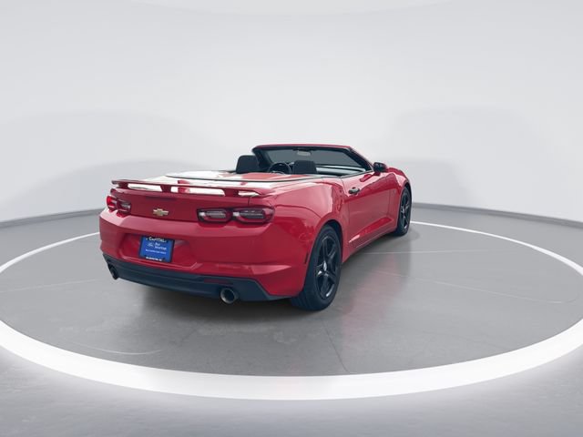 Used 2023 Chevrolet Camaro LT RWD image 6